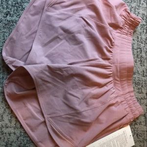 Lululemon Hotty Hot short 4” Copper Coil NWT